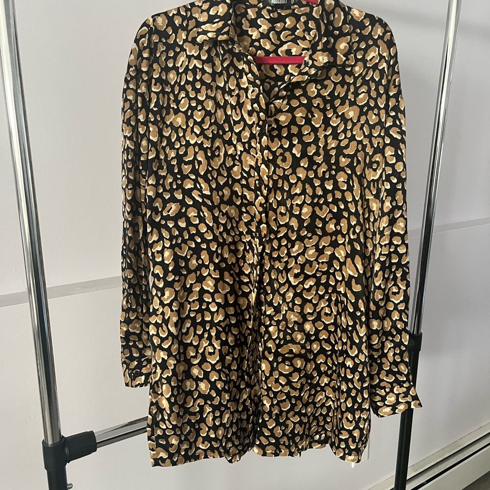 Fun print button down